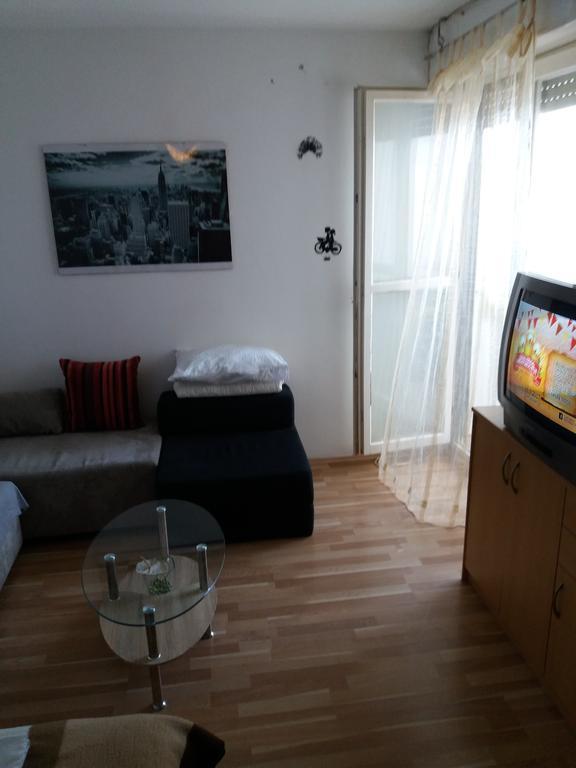 Studio Apartment Ema 斯普利特 外观 照片