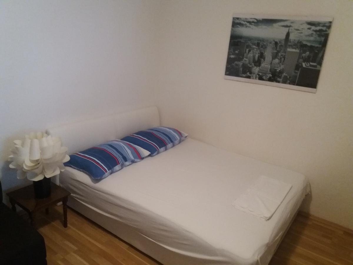 Studio Apartment Ema 斯普利特 外观 照片