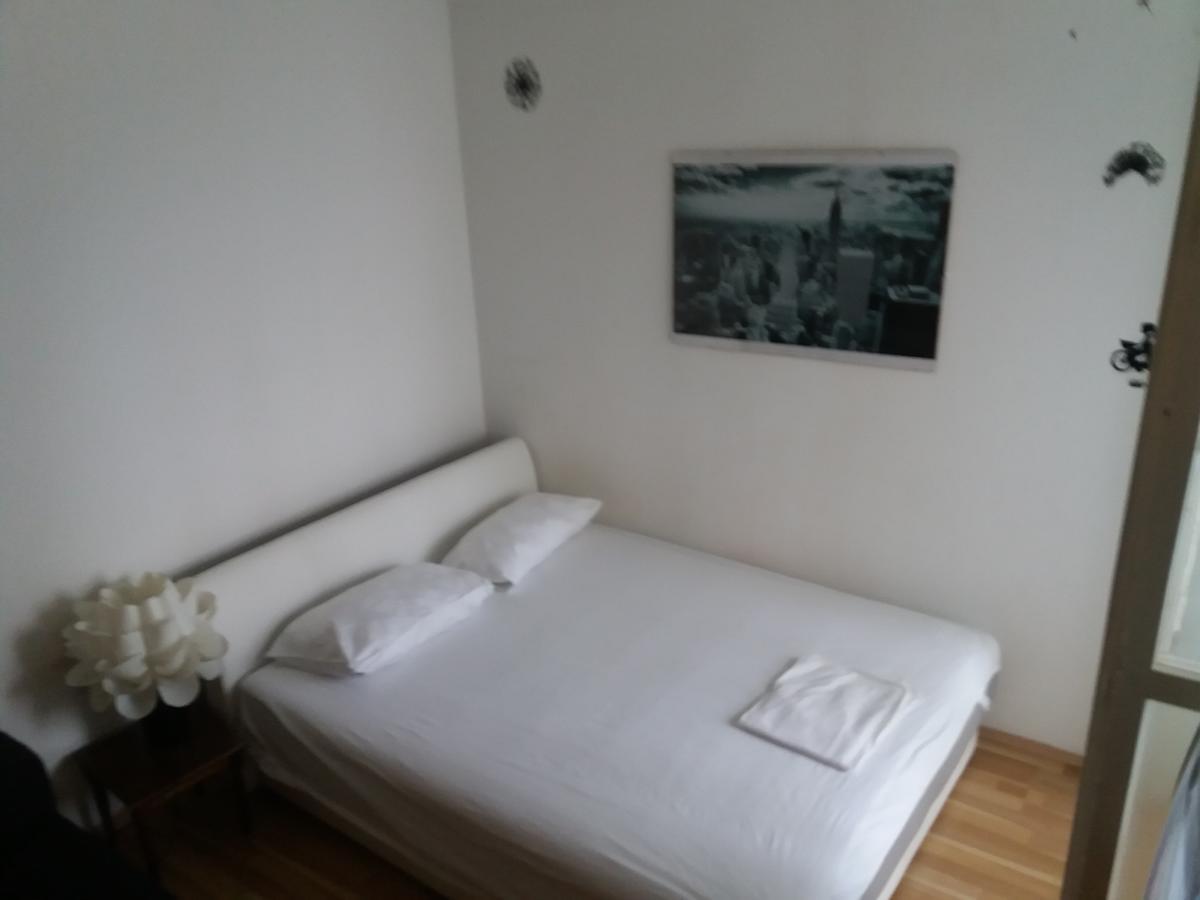 Studio Apartment Ema 斯普利特 外观 照片