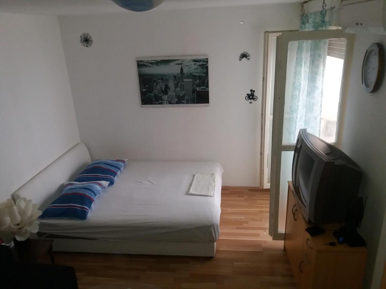 Studio Apartment Ema 斯普利特 外观 照片